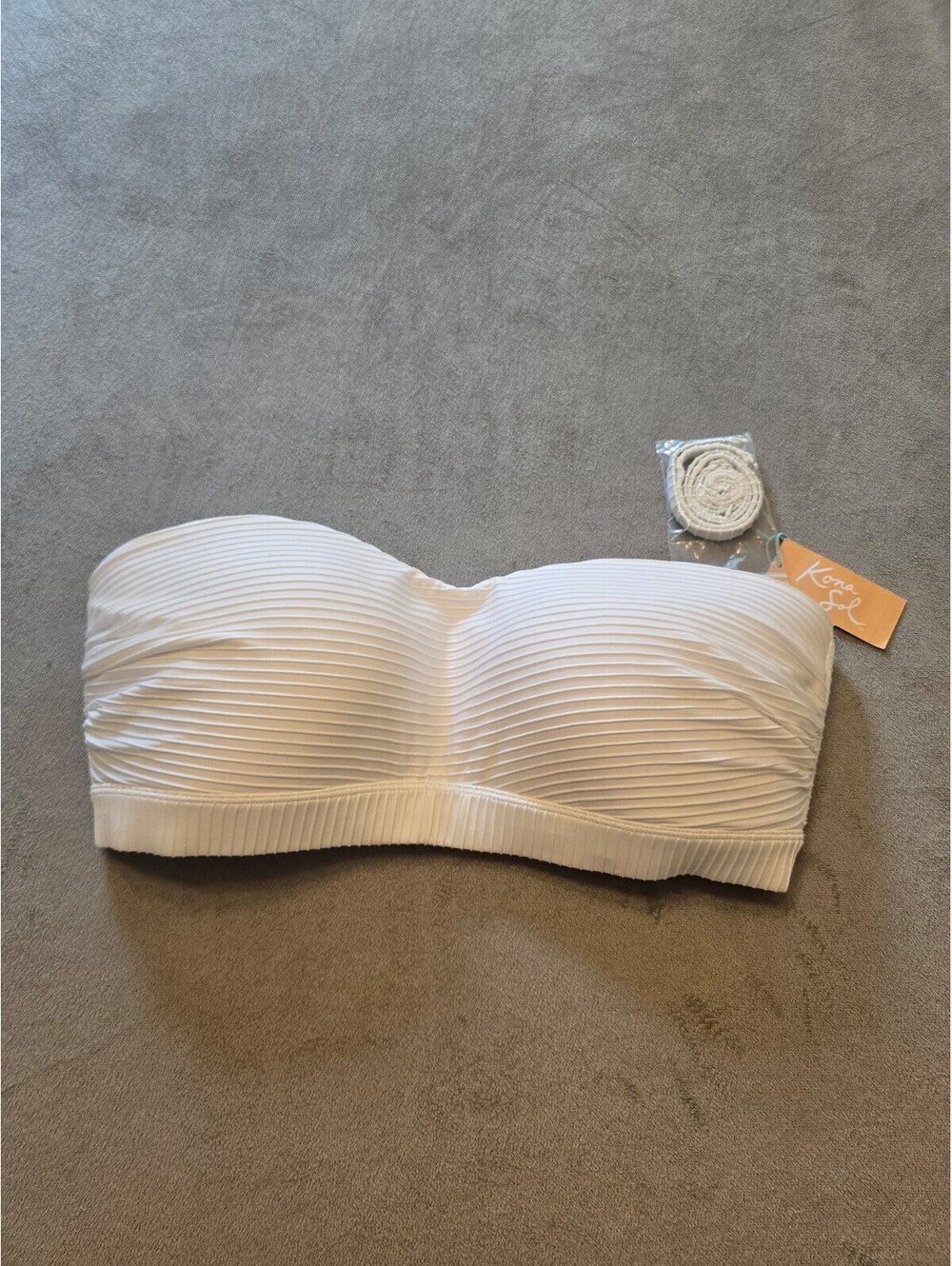 Kona Sol NWT Women’s White Strapless  Bandeau Swim Suit Top (XL)